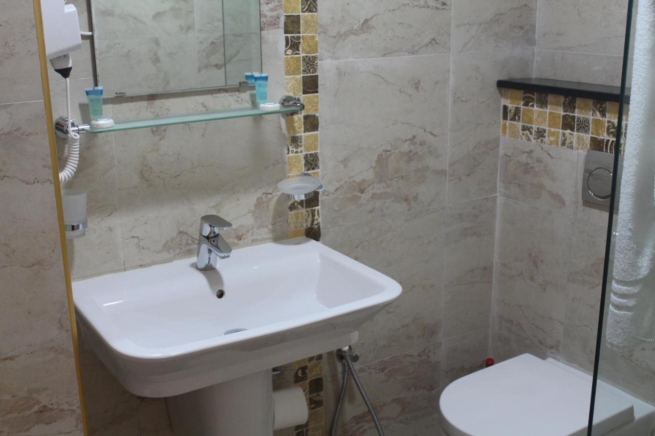 Appart hôtel Hala Suites *